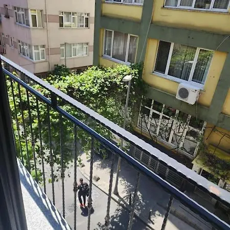 Sisli De Modern Merkezi Konumda 2 *
