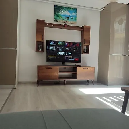 Sisli De Modern Merkezi Konumda 2 דירה